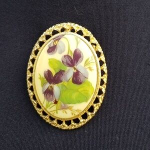 Vintage porcelain violets‎ brooch